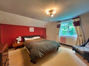 Photo 11- click for photo gallery